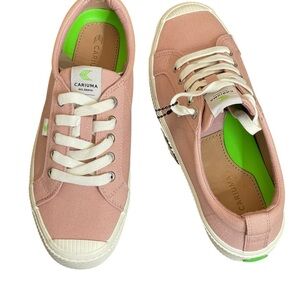 Cariuma OCA Low Rose Pink
Canvas Sneakers Men Size 6.5
Unisex Women 8 New